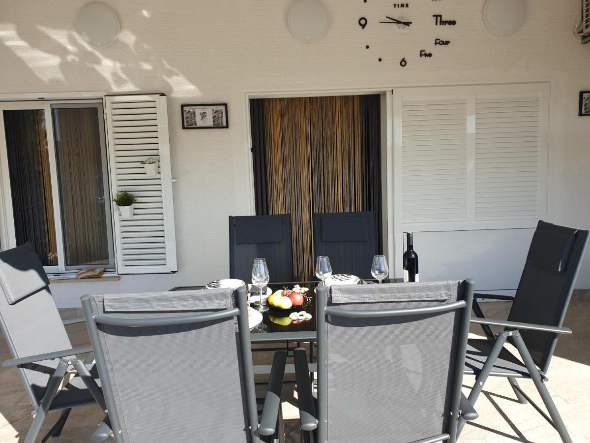 Apartman Anabella Rovanjska Extérieur photo
